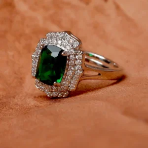 Partywear Green ring