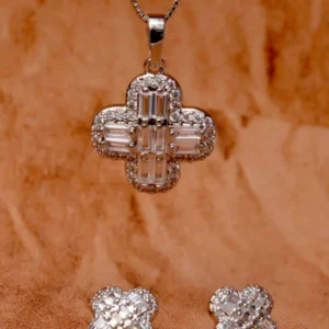 Dailywear Silver locketset
